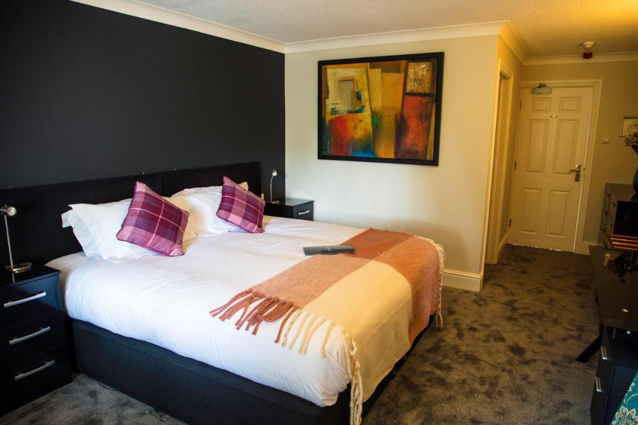 The Charlton Boutique Hotel Челтнем Екстер'єр фото