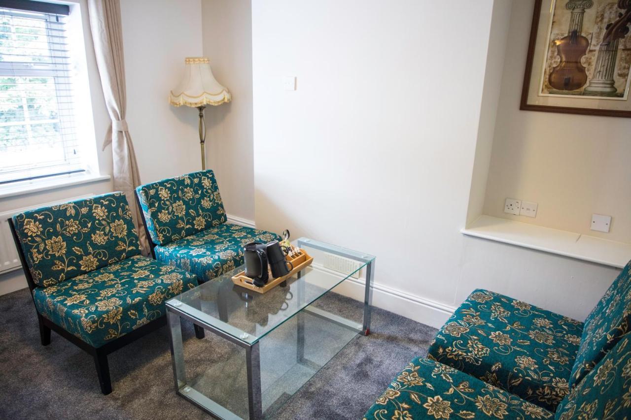 The Charlton Boutique Hotel Челтнем Екстер'єр фото